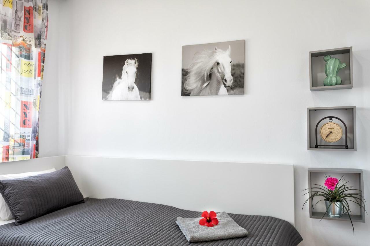 Costa Maresme Apartment Santa Susanna Bagian luar foto
